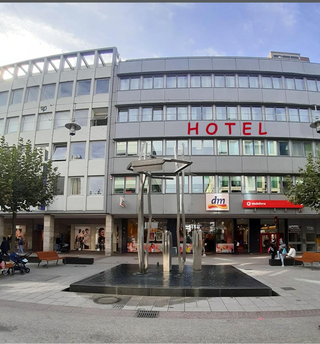 Hotel Stadt Hamburg Am Fluss Saarbruecken Exterior photo